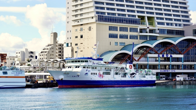 泊港フェリーとかしき